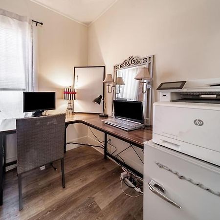 Cottage In The Falls, 2 B, 2 Bath, Fireplace Cuyahoga Falls Εξωτερικό φωτογραφία