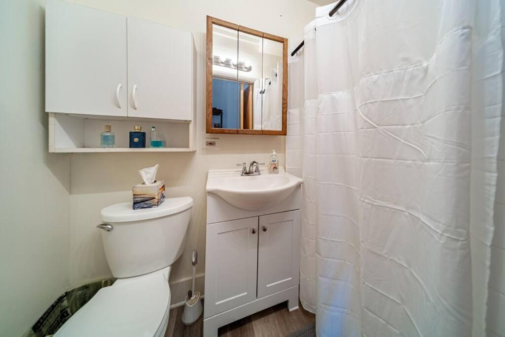 Cottage In The Falls, 2 B, 2 Bath, Fireplace Cuyahoga Falls Εξωτερικό φωτογραφία