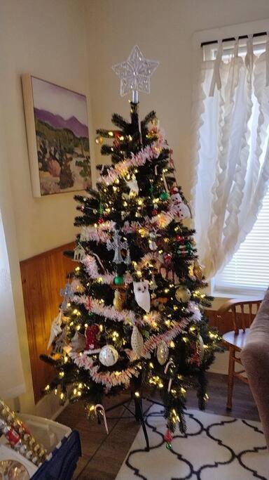 Cottage In The Falls, 2 B, 2 Bath, Fireplace Cuyahoga Falls Εξωτερικό φωτογραφία